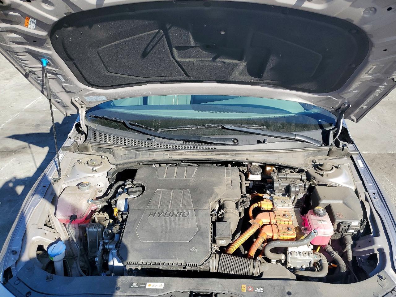 2024 Hyundai Elantra Blue