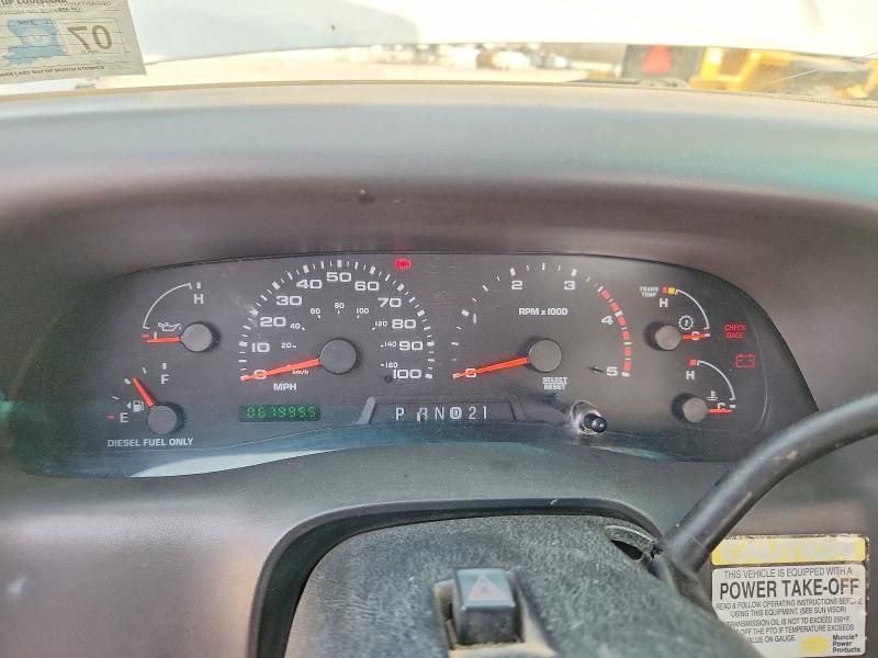 2002 Ford F550 Super Duty Bucket Truck