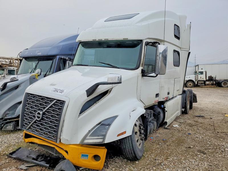 2022 Volvo VN VNL