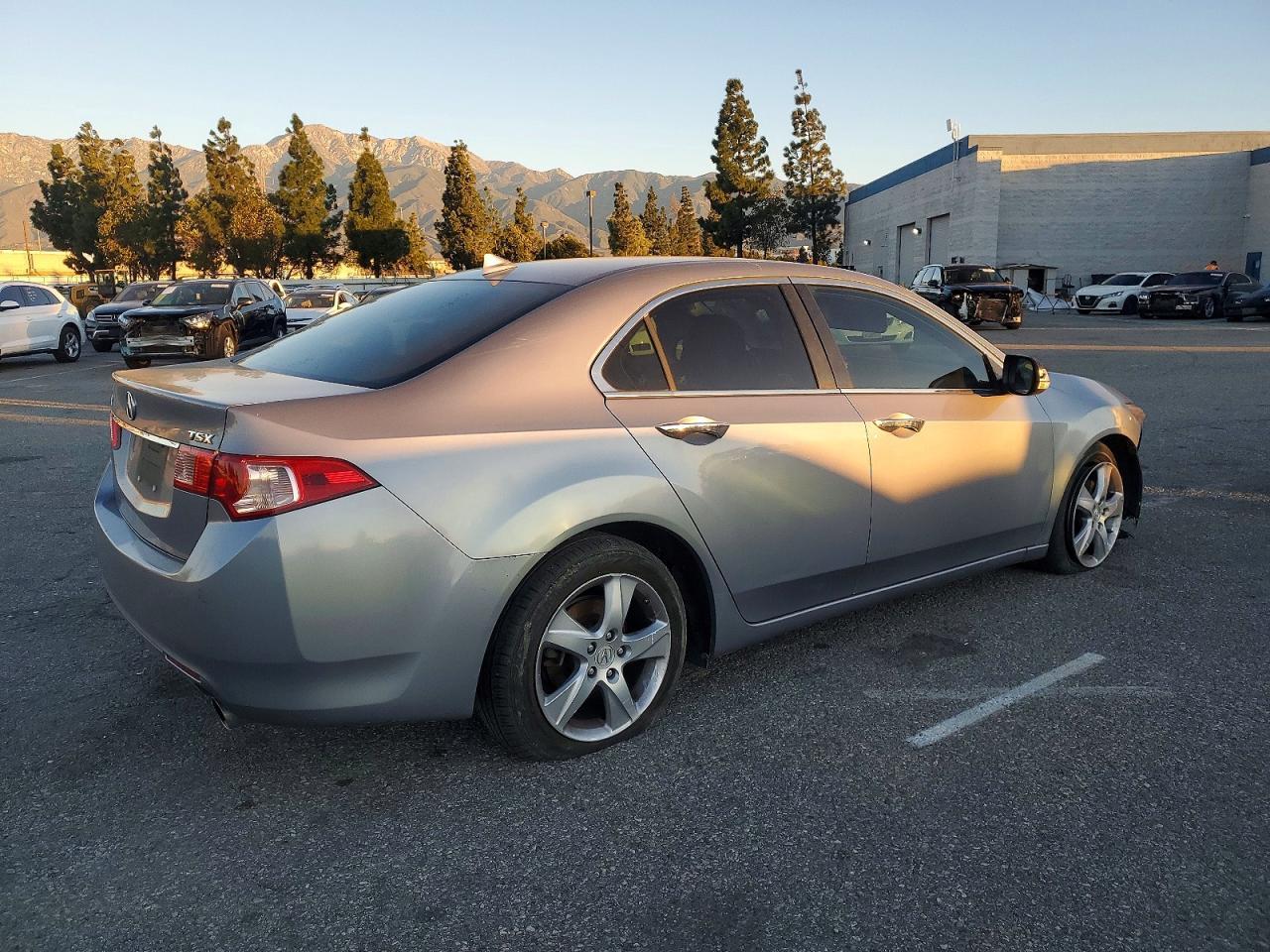 2011 Acura TSX
