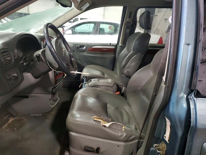 2005 Chrysler Town & Country Limited