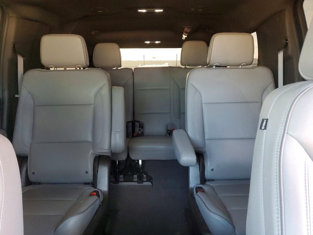 2024 GMC Yukon xl C1500 slt