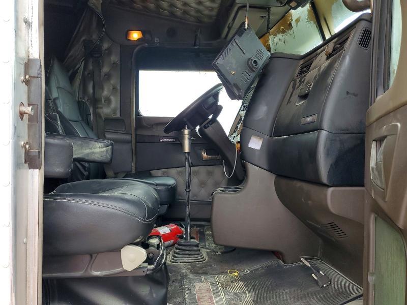 2019 Kenworth W900 Semi Truck