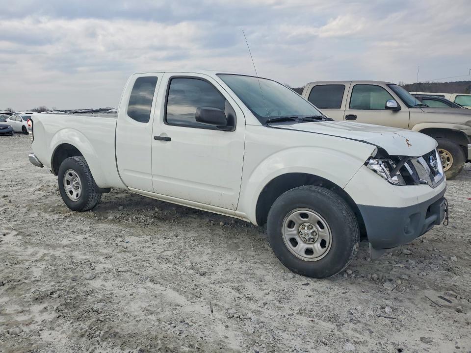 2013 Nissan Frontier s