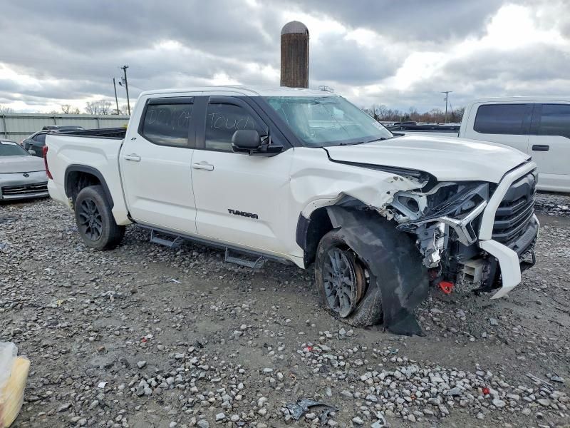 2024 Toyota Tundra Crewmax sr