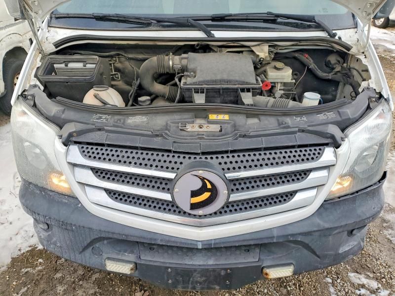 2018 Mercedes-Benz 2018 Mercedes Benz Sprinter BOX Truck