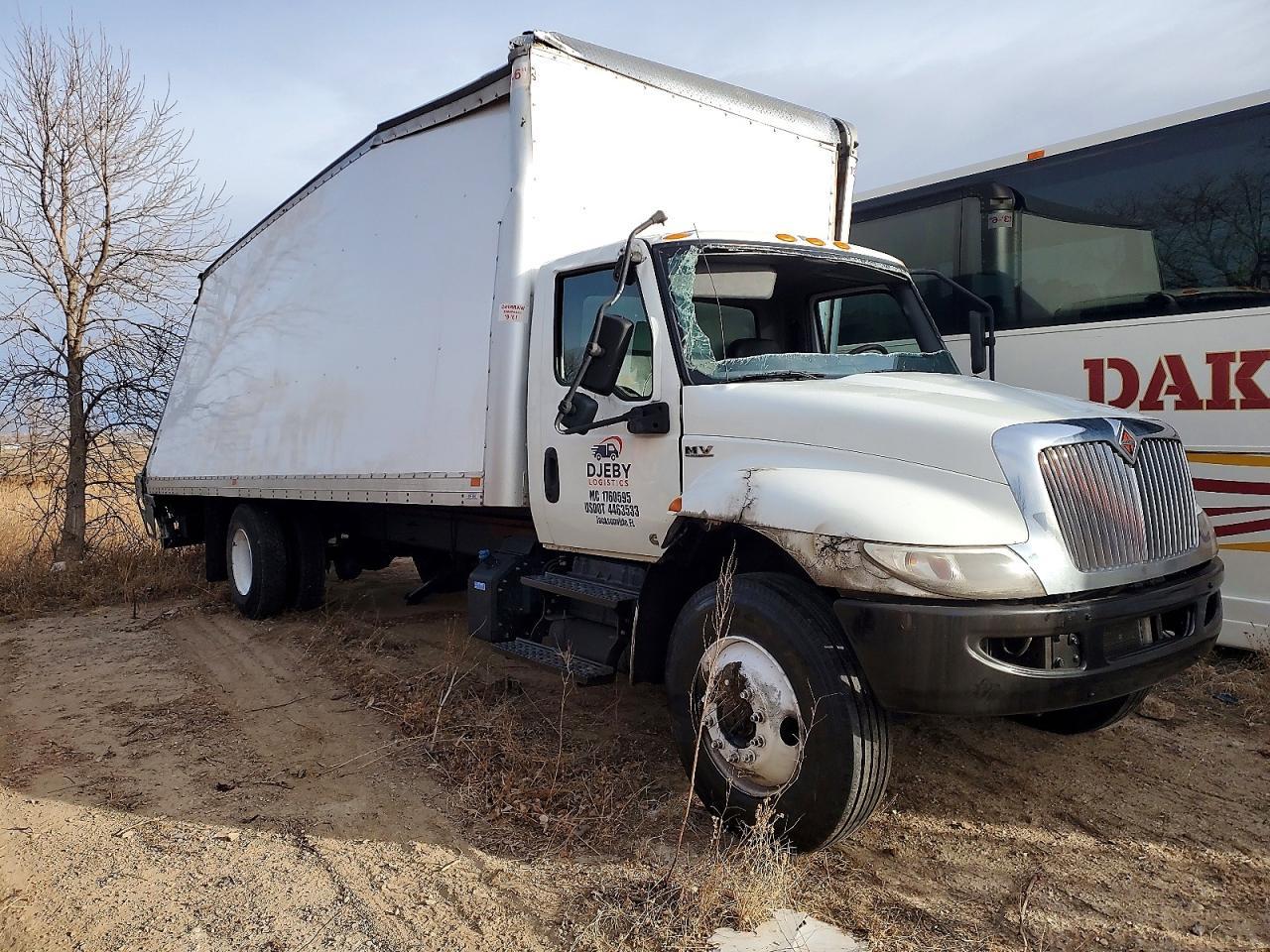 2020 International MV607 BOX Truck