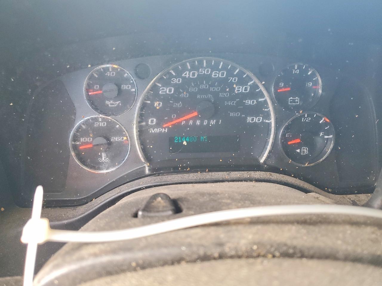 2011 Chevrolet Express 2500 Delivery Van