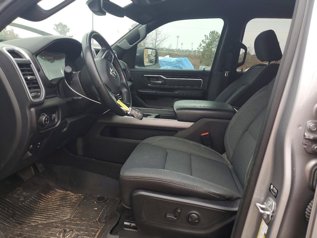 2022 Dodge Ram 1500 big Horn/lone Star
