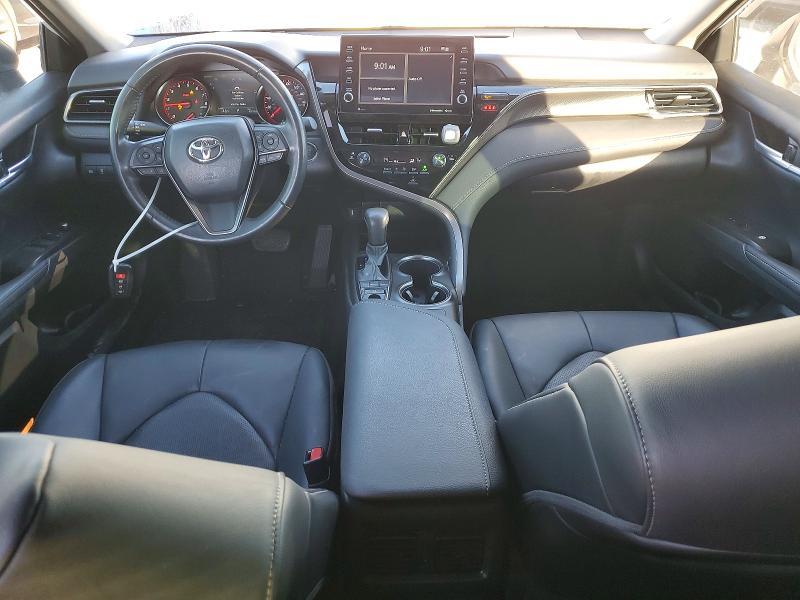 2021 Toyota Camry xse