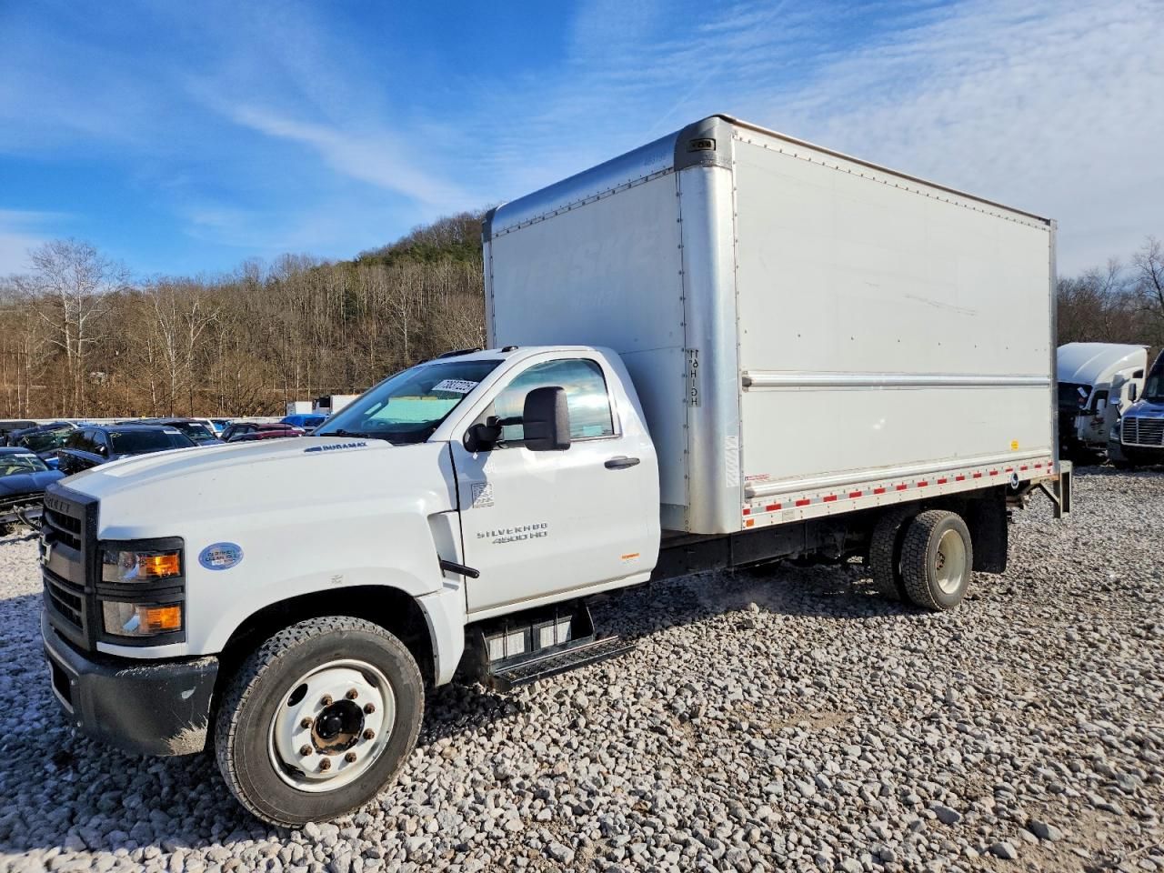 2021 Chev 4500-BOX Truck