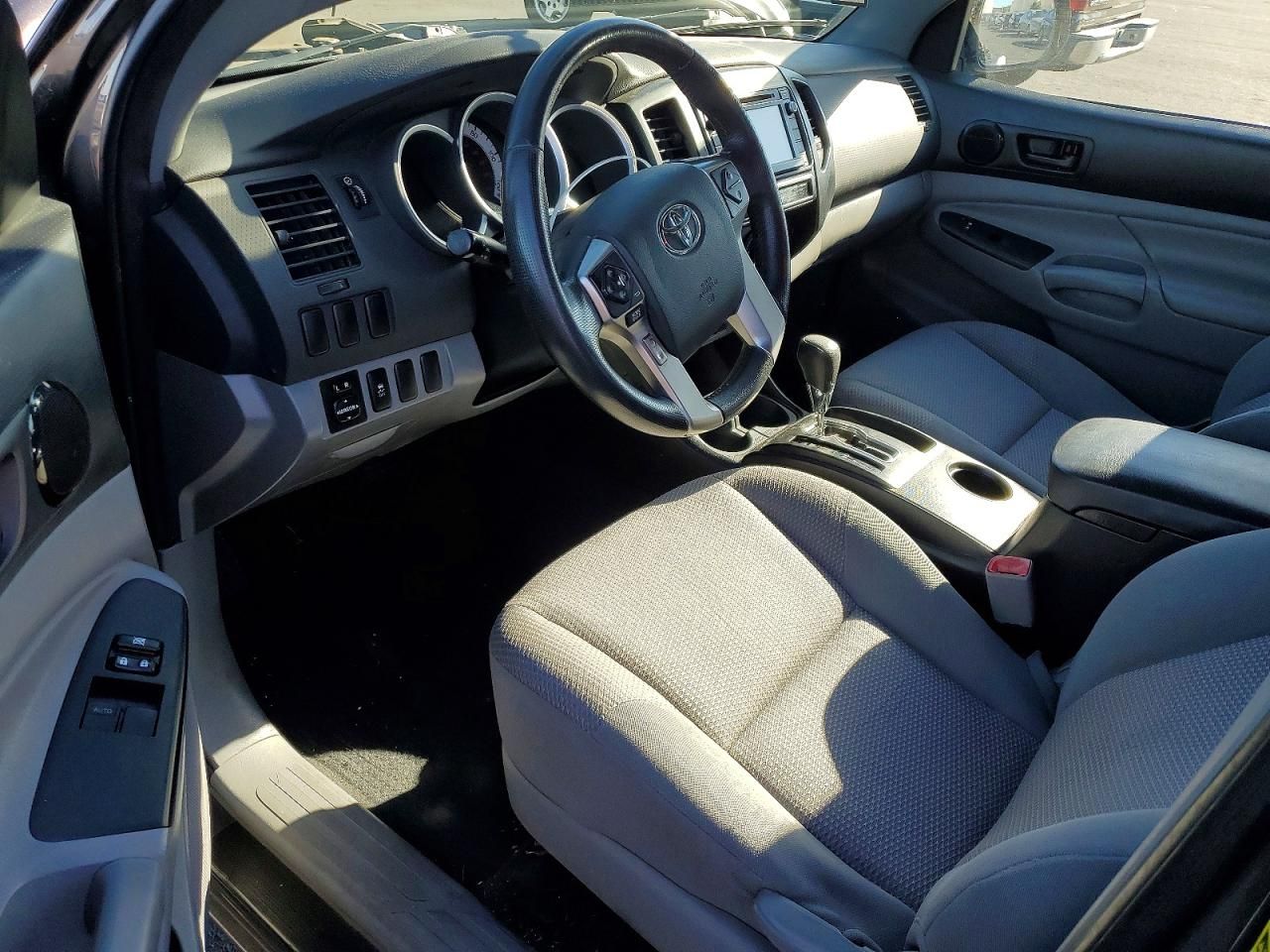 2015 Toyota Tacoma Access cab