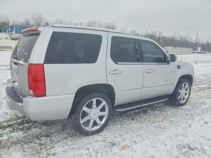 2013 Cadillac Escalade Luxury