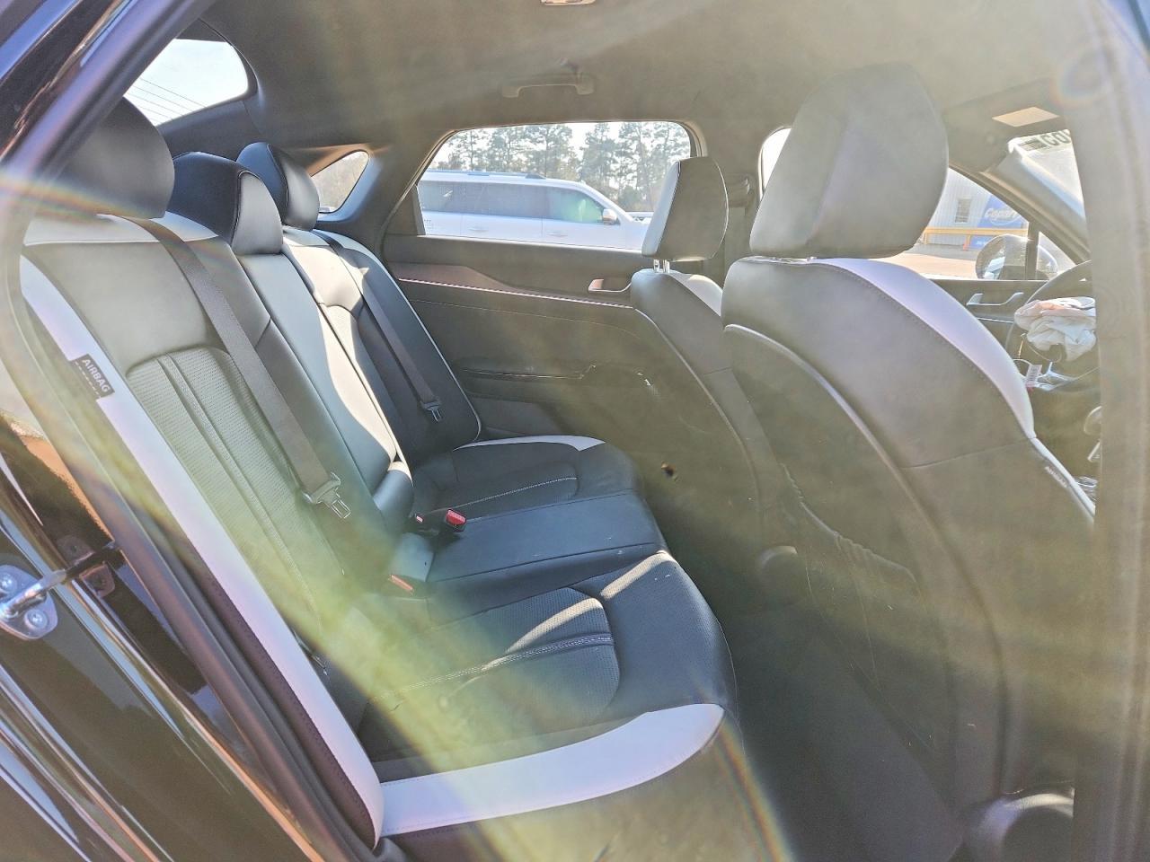 2025 KIA K5