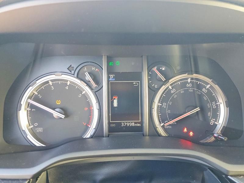 2023 Toyota 4runner se