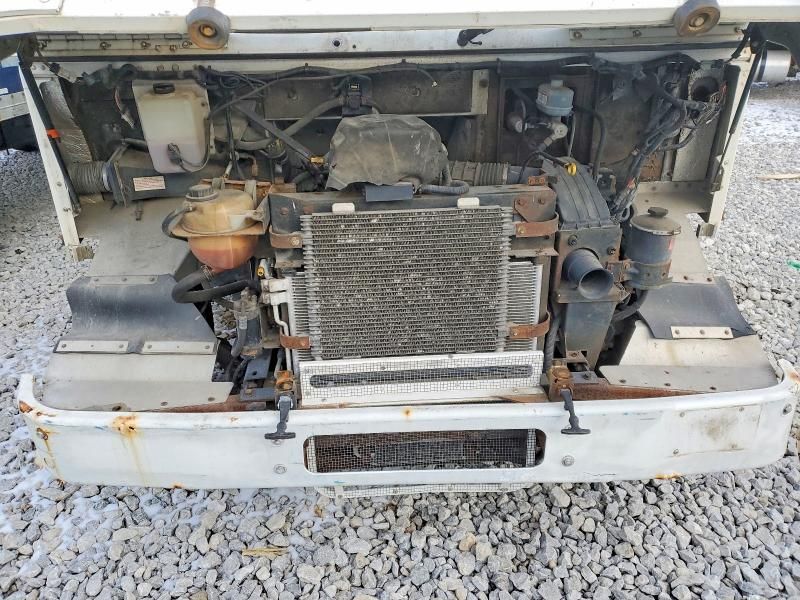 2015 Ford F59 Delivery Truck