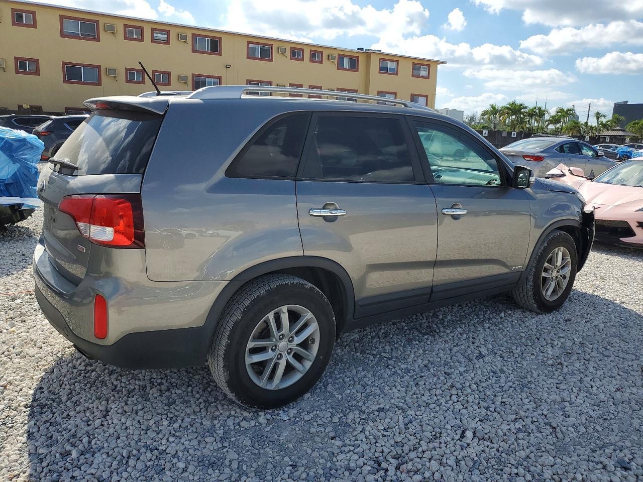 2014 KIA Sorento lx