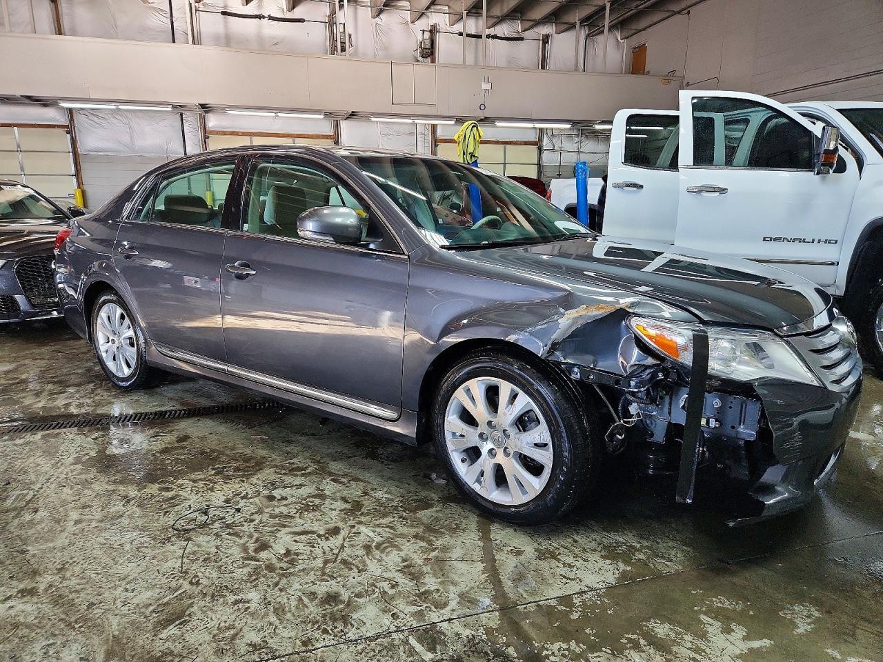 2011 Toyota Avalon Base