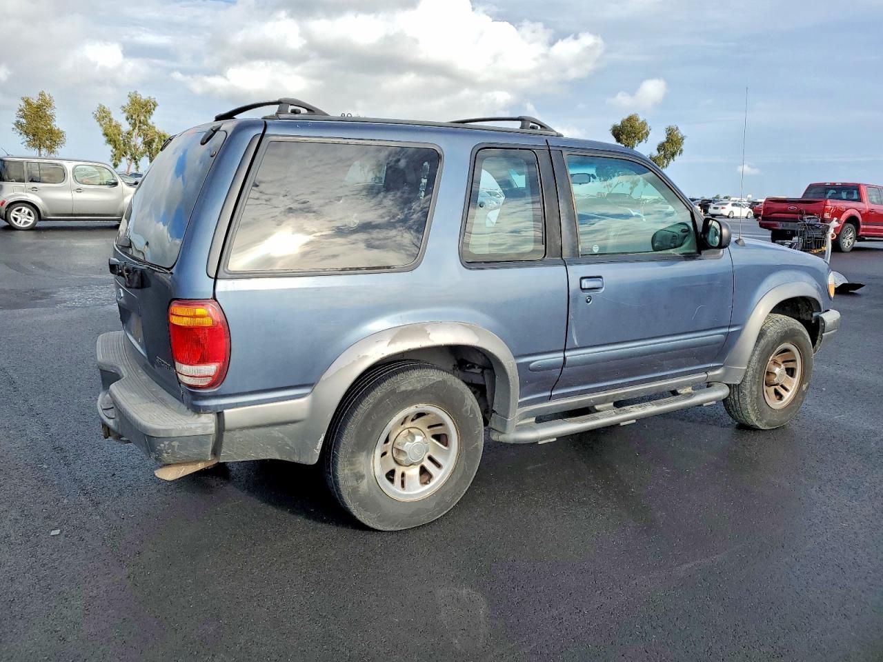 1999 Ford Explorer