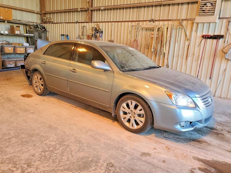 2010 Toyota Avalon xl