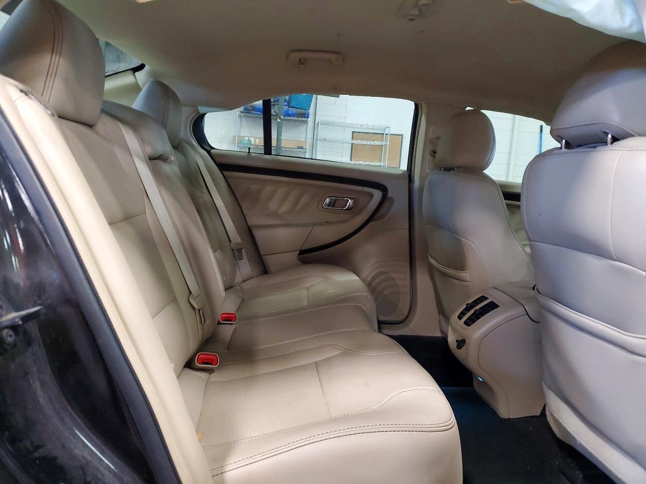 2014 Ford Taurus Limited