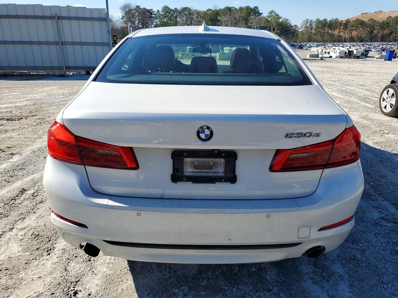 2018 BMW 530e