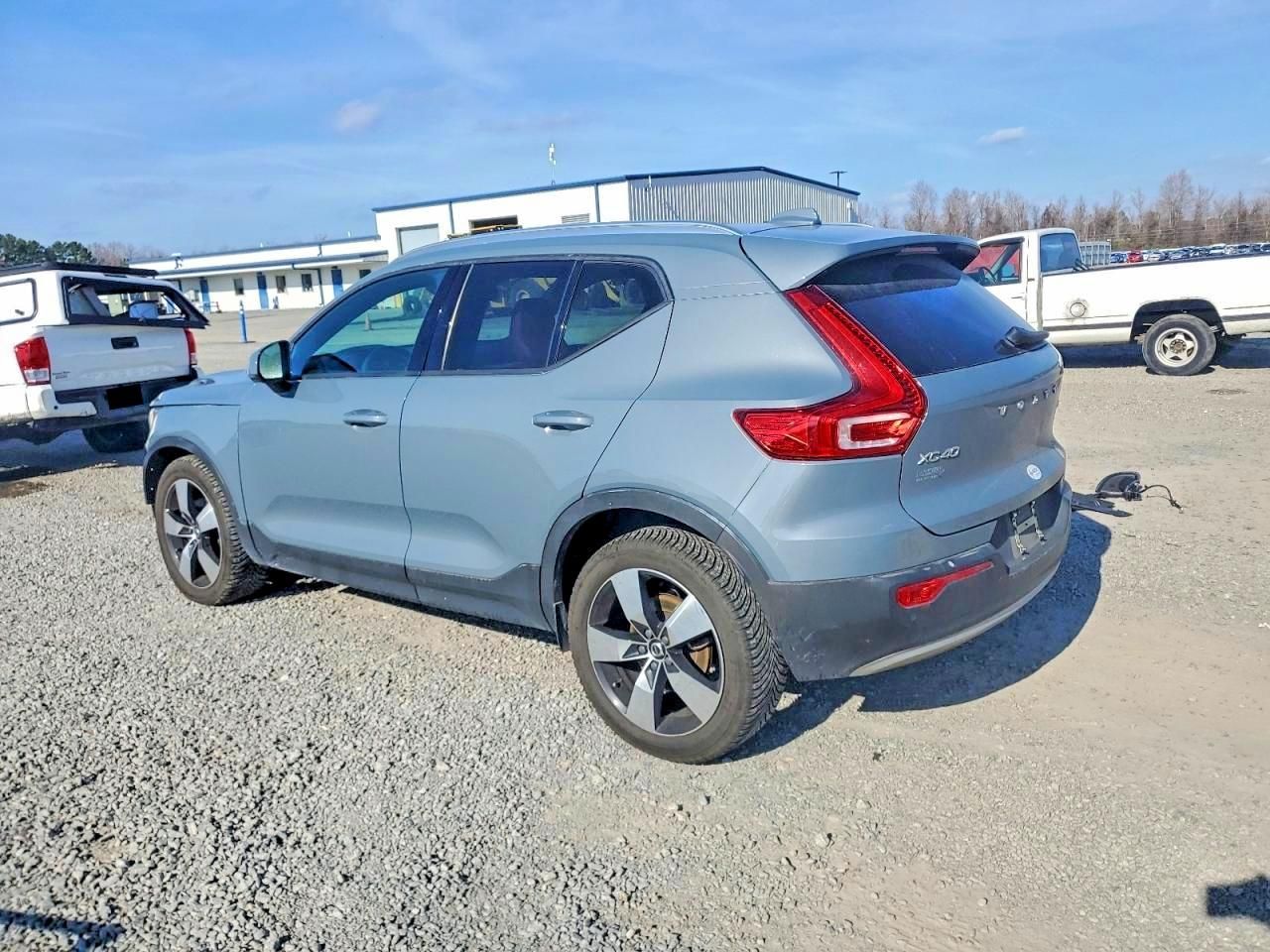 2020 Volvo Xc40 T5 Momentum