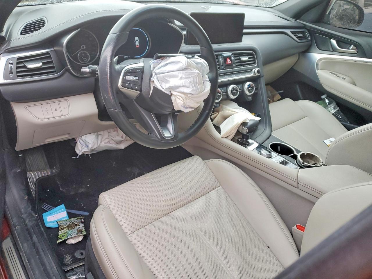 2023 Genesis G70 Base