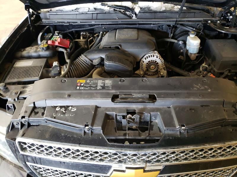 2014 Chevrolet Suburban K1500 ltz