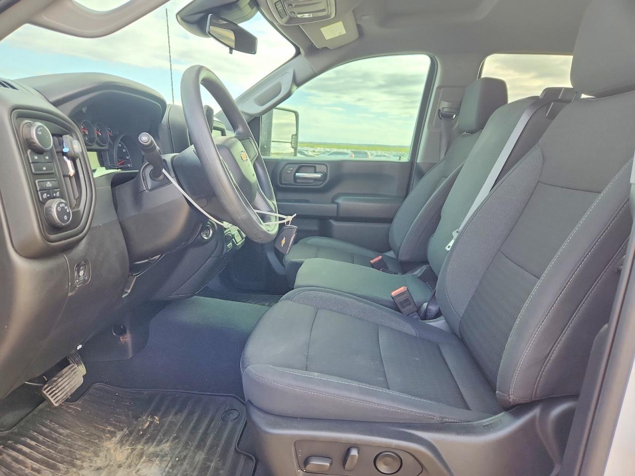 2025 Chevrolet Silverado K2500 Custom