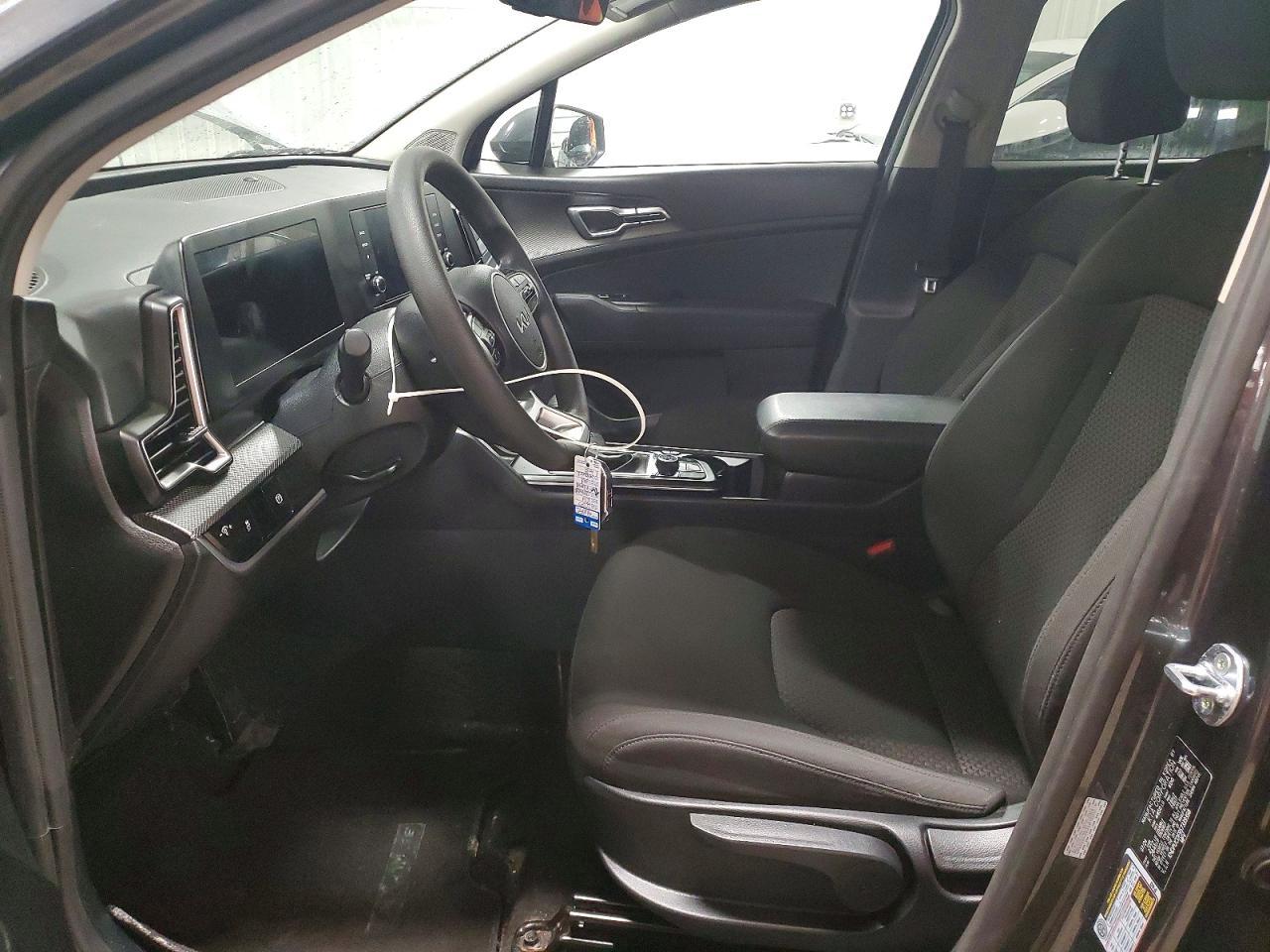 2025 KIA Sportage lx