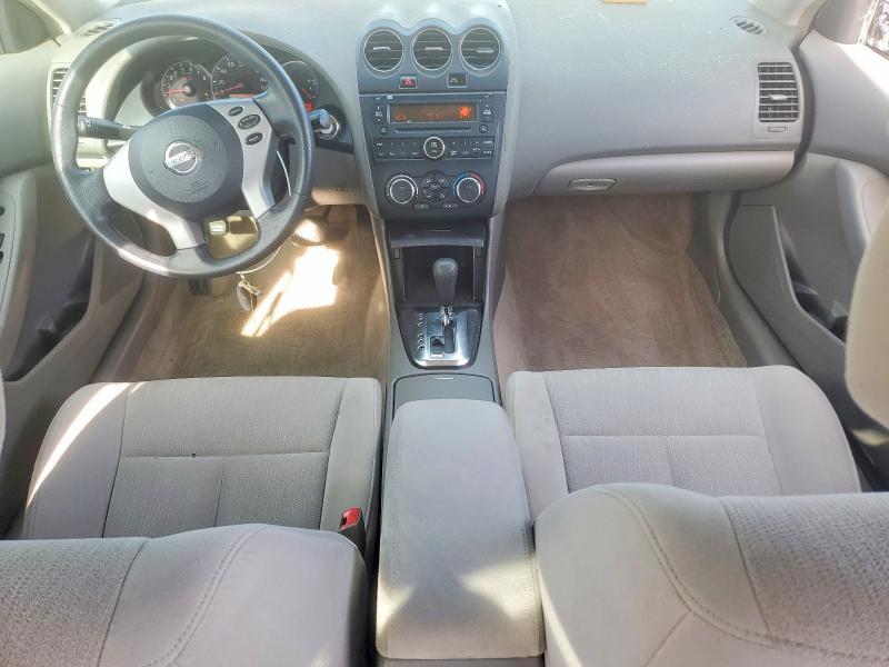 2010 Nissan Altima Base