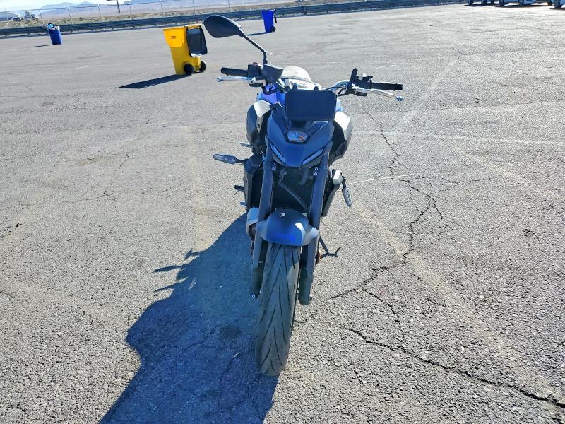 2025 Yama MTN690