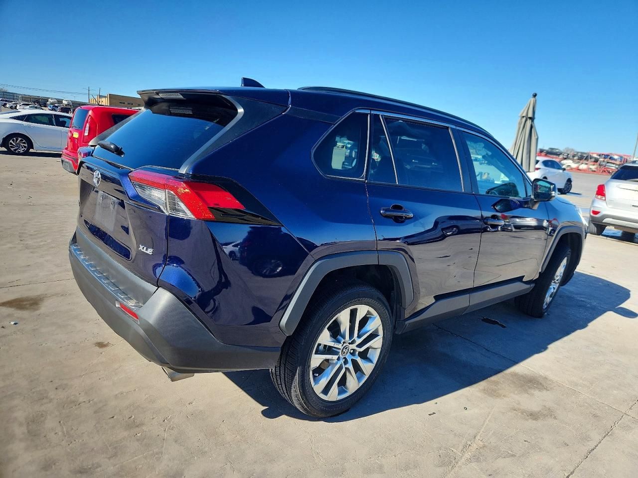 2021 Toyota Rav4 xle Premium