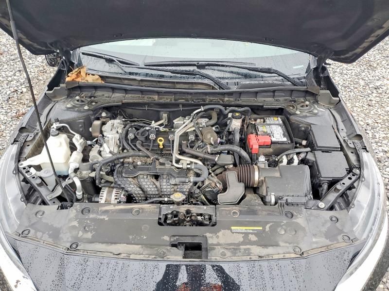 2023 Nissan Altima sv