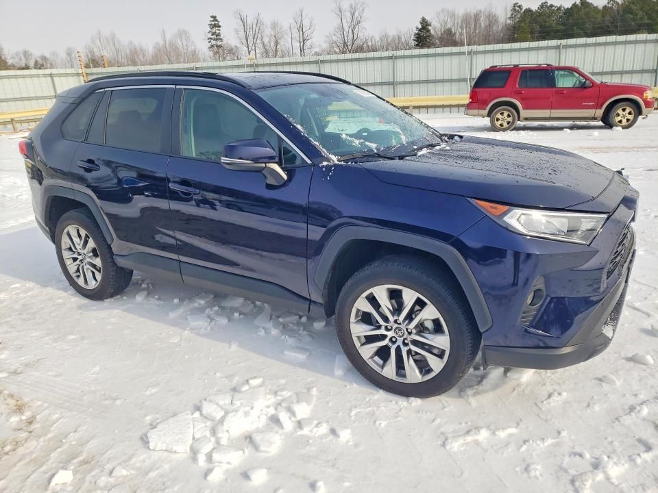 2020 Toyota Rav4 xle Premium
