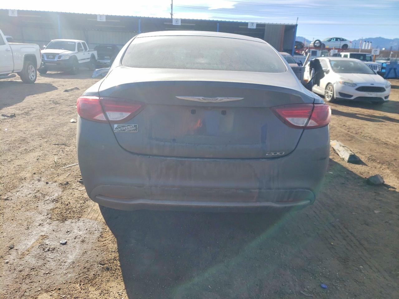 2015 Chrysler 200 Limited