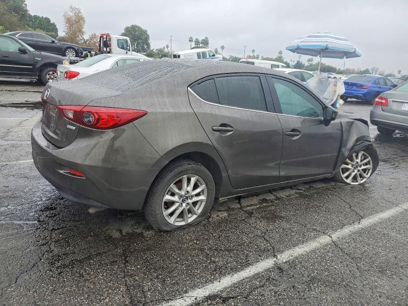 2016 Mazda 3 Sport
