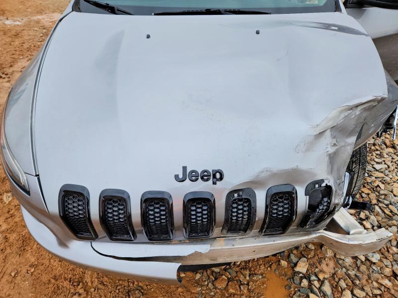 2017 Jeep Cherokee Sport