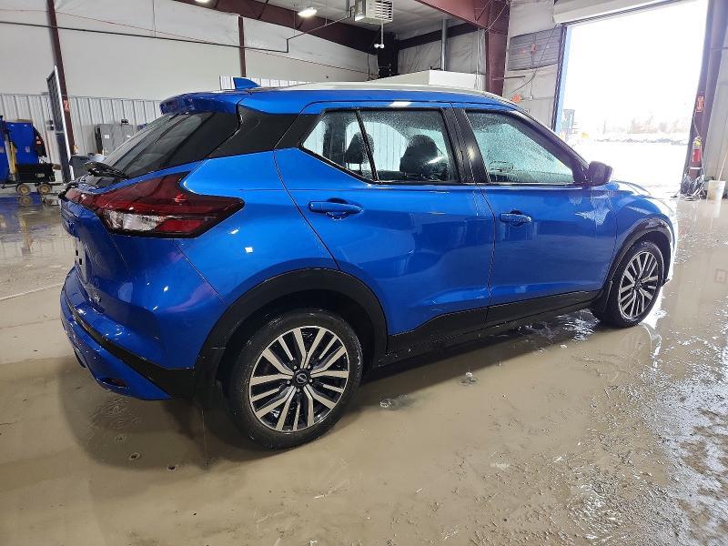 2022 Nissan Kicks sv