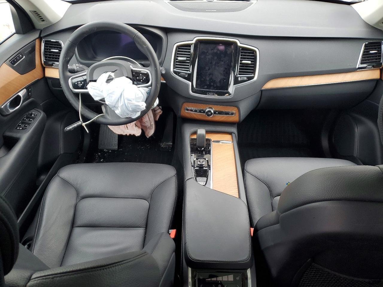 2024 Volvo Xc90 Plus