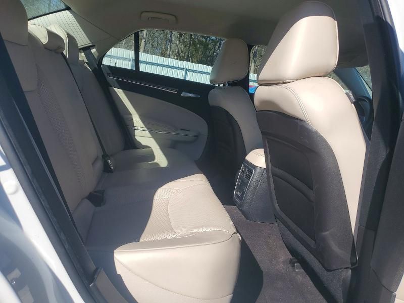 2018 Chrysler 300 Limited