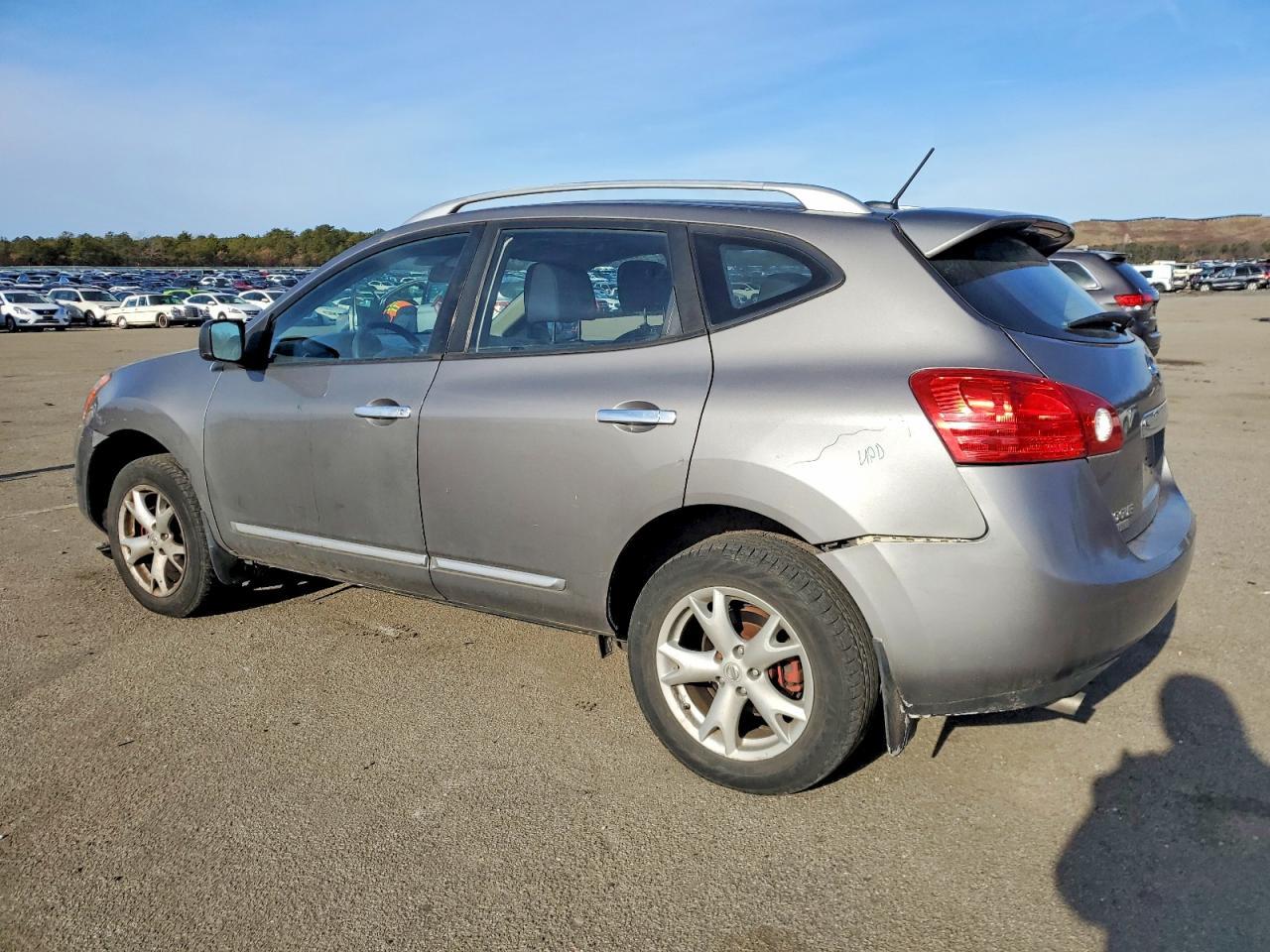 2015 Nissan Rogue Select s