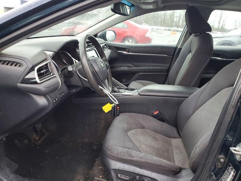 2018 Toyota Camry le