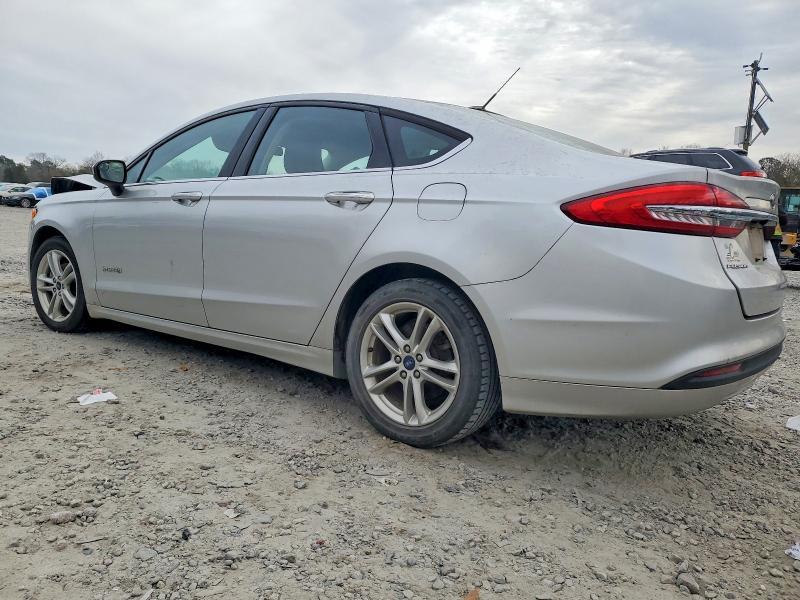 2018 Ford Fusion se Hybrid