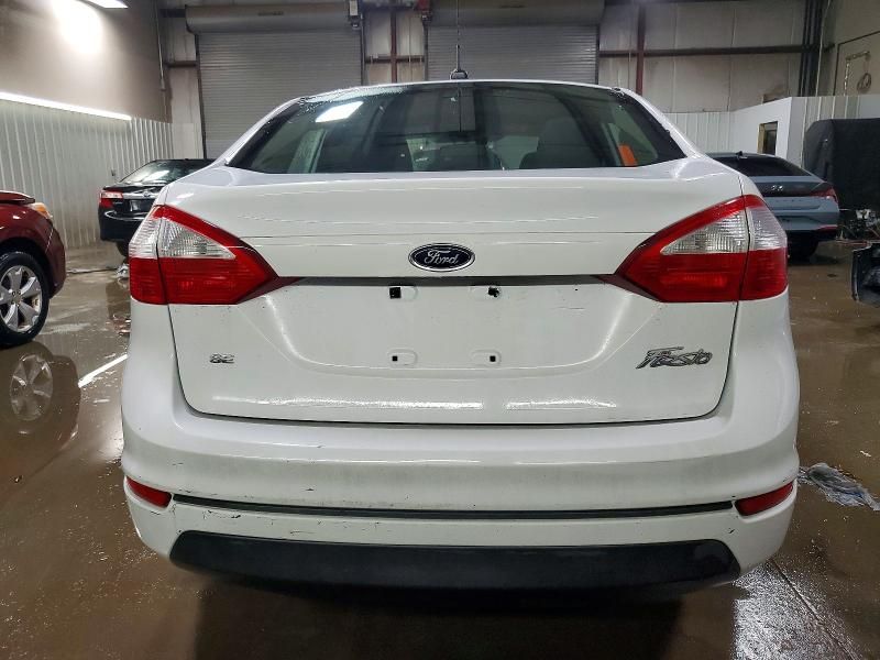 2015 Ford Fiesta se