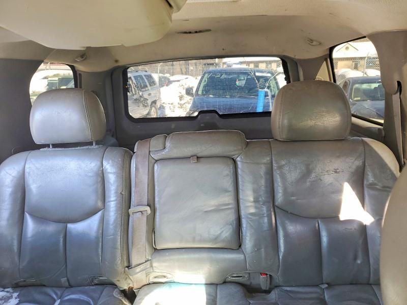 2004 GMC Yukon Denali