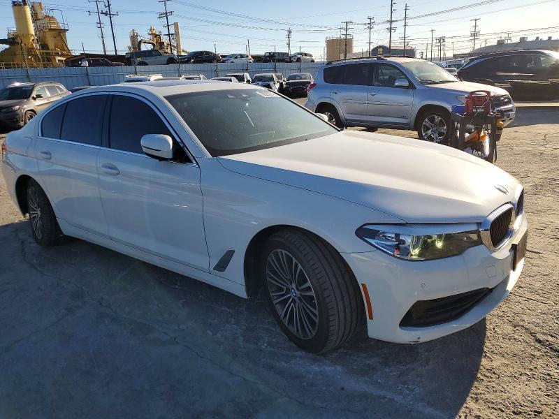 2019 BMW 530 i