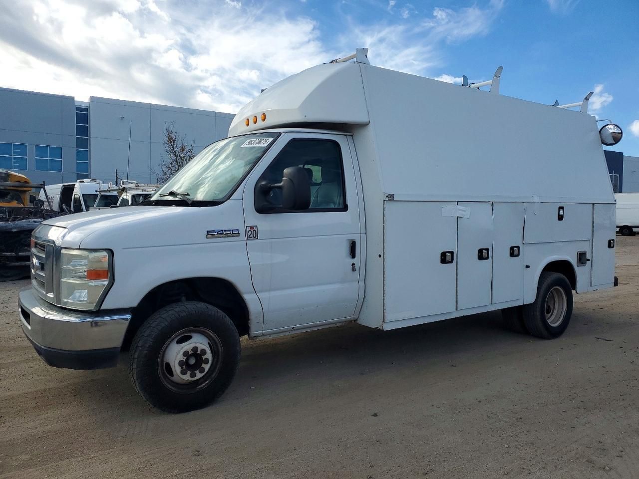 2016 Ford Econoline-box Truck
