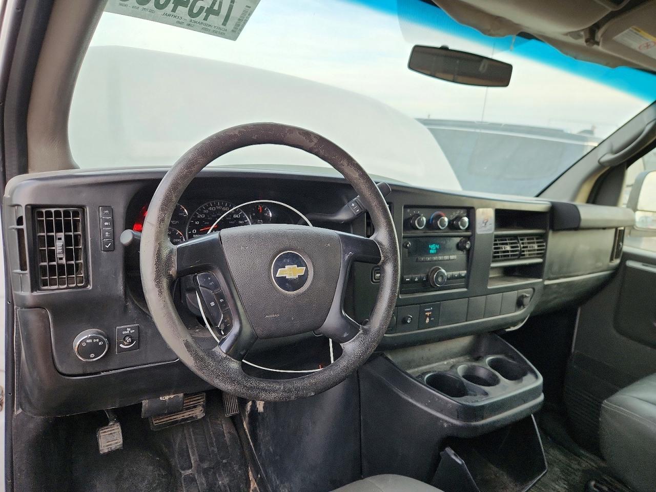 2011 Chev Rolet Express G3500 Delivery Van